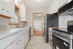 5842 Xerxes Ave N, Brooklyn Center, MN 55430 - Photo 21