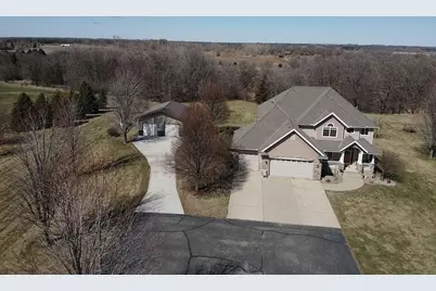 33405 Oak Ridge Avenue, Redwood Falls, MN 56283 - Photo 3