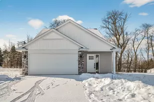 31720 Madison Rd, Lindstrom, MN 55045 - Photo 13