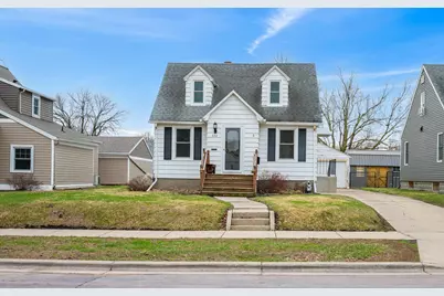 426 Webster Street, Fairmont, MN 56031 - Photo 1