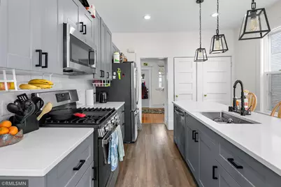 1145 Hague Avenue, Saint Paul, MN 55104 - Photo 11