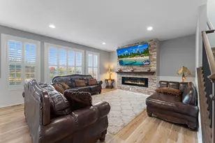 24877 Harvest Meadows Ct, Lakeville, MN 55044 - Photo 7