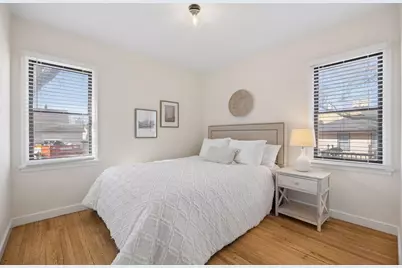 3951 Thomas Avenue N, Minneapolis, MN 55412 - Photo 17