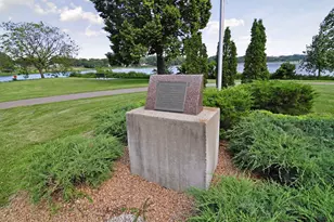 3951 Thomas Ave N, Minneapolis, MN 55412 - Photo 49