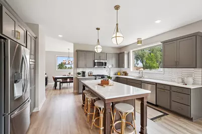 2075 Brookview Street, Shakopee, MN 55379 - Photo 7