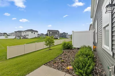 1928 Tyrone Drive, Shakopee, MN 55379 - Photo 27
