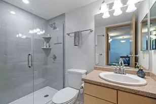 78 10th St E, Saint Paul, MN 55101 - Photo 9