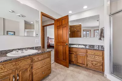 7748 W 99th Street, Bloomington, MN 55438 - Photo 35