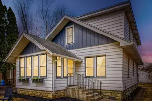 967 Cherokee Ave, West Saint Paul, MN 55118 - Photo 1