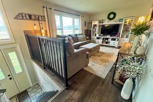 501 Hawthorne Dr, Marshall, MN 56258 - Photo 3