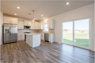 1931 Balsam Drive, Carver, MN 55315 - Photo 7