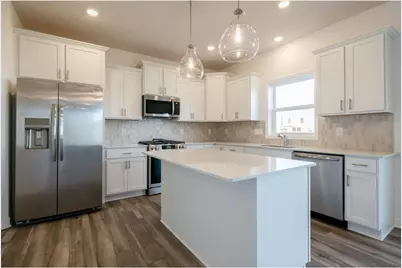 1931 Balsam Drive, Carver, MN 55315 - Photo 3