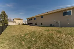 2321 Red Pine Ave SW, Rochester, MN 55902 - Photo 35