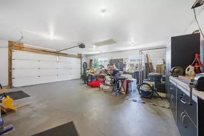 417 Valley Avenue, Moorhead, MN 56560 - Photo 37