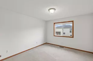 7380 Braden Trail, Inver Grove Heights, MN 55076 - Photo 17