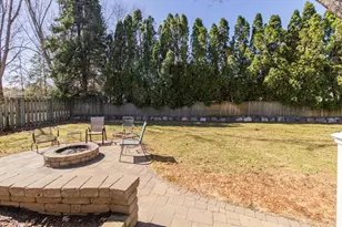 12025 Jasper Ln, Eden Prairie, MN 55347 - Photo 41