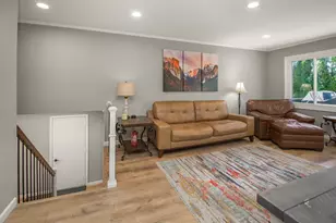 12025 Jasper Ln, Eden Prairie, MN 55347 - Photo 5