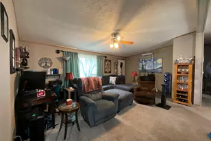 516 S Miller Ave, Litchfield, MN 55355 - Photo 9