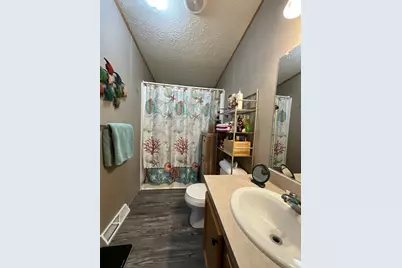 516 S Miller Avenue, Litchfield, MN 55355 - Photo 7