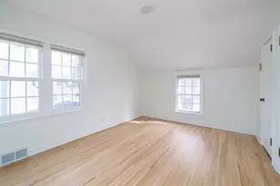 895 Parkview Ave, Saint Paul, MN 55117 - Photo 17