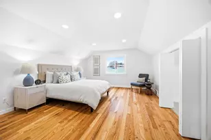 1010 Oak Ridge Rd, Hopkins, MN 55305 - Photo 15