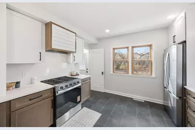 1010 Oak Ridge Road, Hopkins, MN 55305 - Photo 33