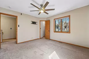 4943 Bayswater Rd, Minnetonka, MN 55345 - Photo 29