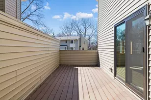 4943 Bayswater Rd, Minnetonka, MN 55345 - Photo 37