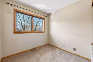 4943 Bayswater Rd, Minnetonka, MN 55345 - Photo 25