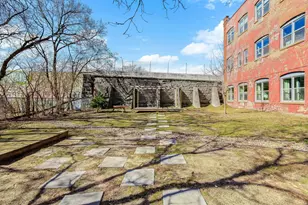 215 7th St NE, Minneapolis, MN 55413 - Photo 19