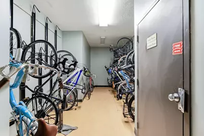 215 7th Street NE #202, Minneapolis, MN 55413 - Photo 21