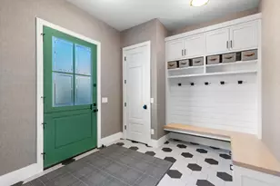 4889 E Lake Harriet Pkwy, Minneapolis, MN 55419 - Photo 21