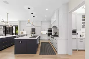 4889 E Lake Harriet Pkwy, Minneapolis, MN 55419 - Photo 15