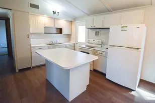 3960 Willow Heights Dr SW, Rochester, MN 55902 - Photo 7