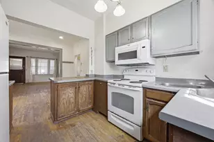 512 10th St N, Moorhead, MN 56560 - Photo 11