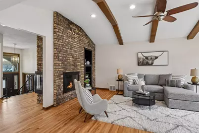 1815 Noble Drive N, Golden Valley, MN 55422 - Photo 15