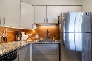 78 10th St E, Saint Paul, MN 55101 - Photo 5