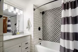 78 10th St E, Saint Paul, MN 55101 - Photo 15