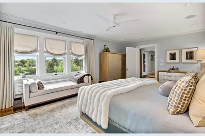2119 E Lake Of The Isles Parkway, Minneapolis, MN 55405 - Photo 19