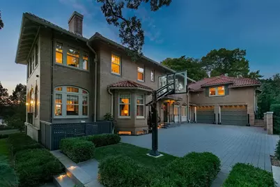 2119 E Lake Of The Isles Parkway, Minneapolis, MN 55405 - Photo 35
