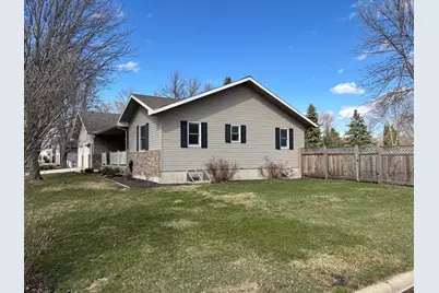 503 Adobe Road, Marshall, MN 56258 - Photo 3