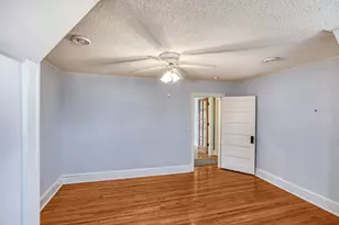 201 W 48th St, Minneapolis, MN 55419 - Photo 21
