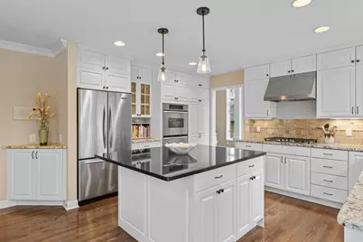 4285 Rosewood Lane N, Plymouth, MN 55442 - Photo 13