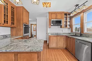 816 1st St SW, Faribault, MN 55021 - Photo 13