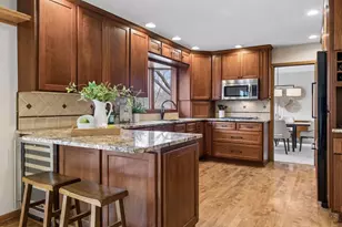 2850 Alvarado Ln N, Plymouth, MN 55447 - Photo 15