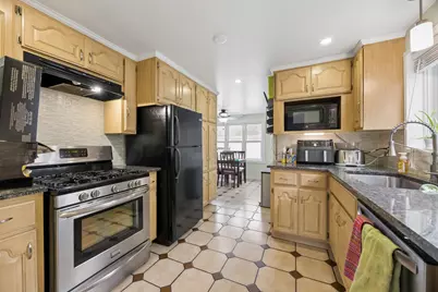 1060 Front Avenue, Saint Paul, MN 55103 - Photo 17