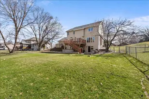 139 Ridge Way, Mahtomedi, MN 55115 - Photo 31