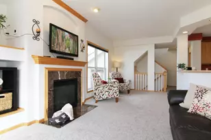 15561 Dunraven Dr, Apple Valley, MN 55124 - Photo 3