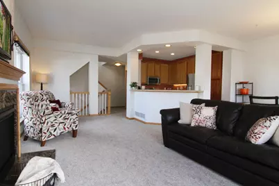 15561 Dunraven Drive, Apple Valley, MN 55124 - Photo 7