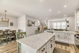 2214 Gateway Curv, North Saint Paul, MN 55109 - Photo 11